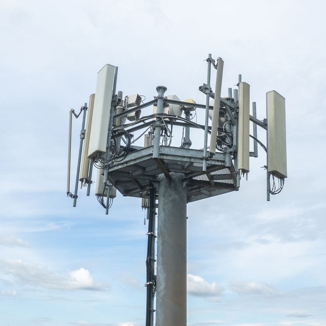 Autorizzazione alla costruzione di una nuova antenna per telefonia mobile in via Emilia ovest 